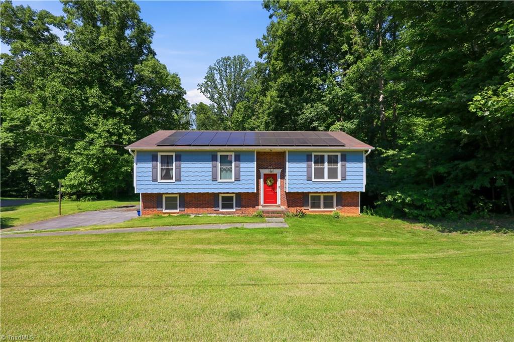 4810 Hemphill Drive Property Photo 1