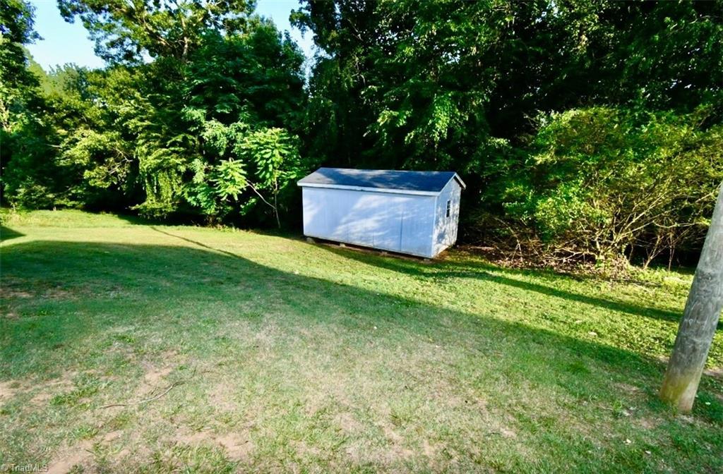 219 Atkins Lane Property Photo 11