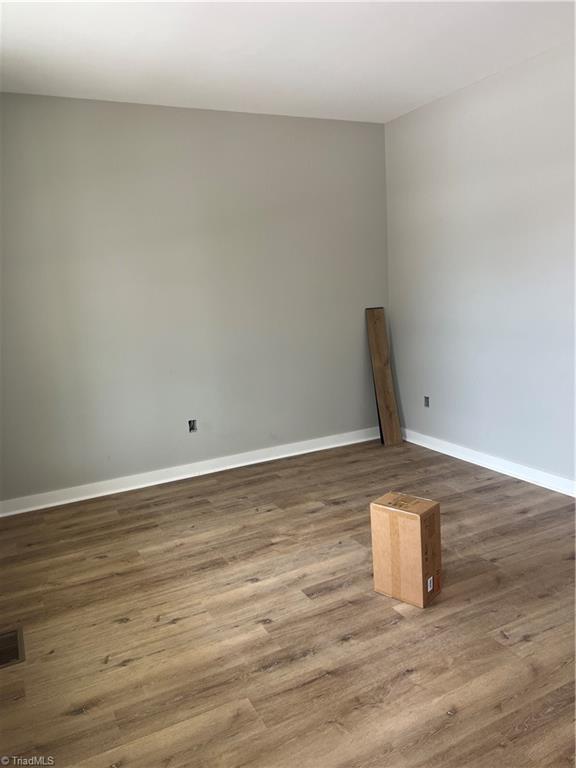 915 Redding Drive Property Photo 6