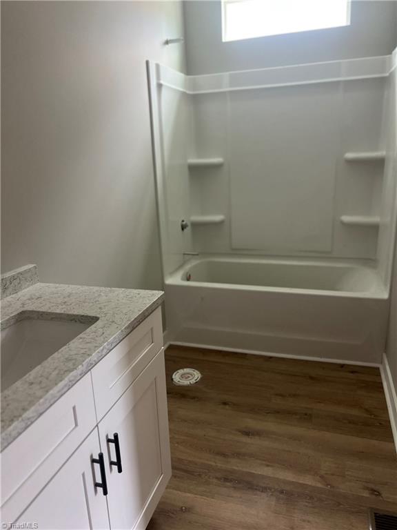 915 Redding Drive Property Photo 8