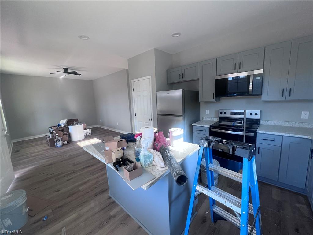 915 Redding Drive Property Photo 15