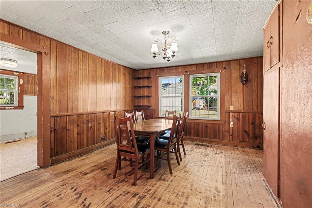 811 Cliffside Avenue Property Photo 8