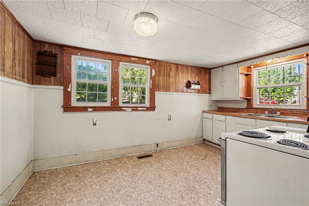 811 Cliffside Avenue Property Photo 9
