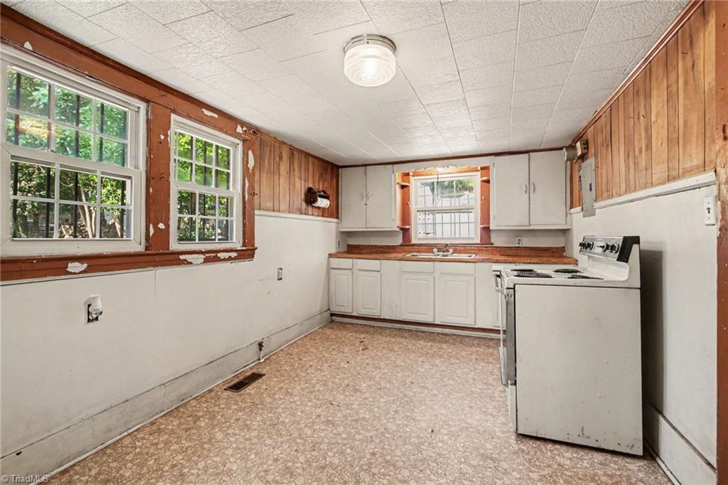 811 Cliffside Avenue Property Photo 10