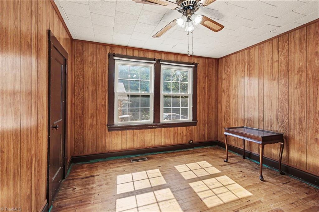 811 Cliffside Avenue Property Photo 13
