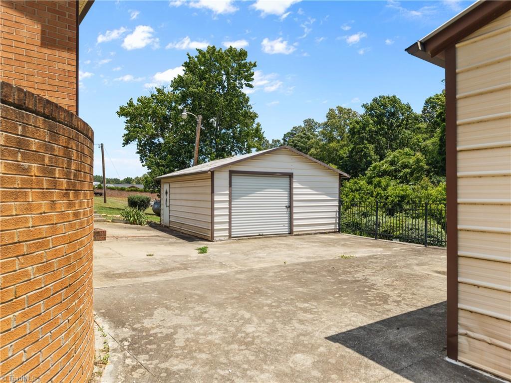 3211 Nc Highway 8 S Property Photo 32