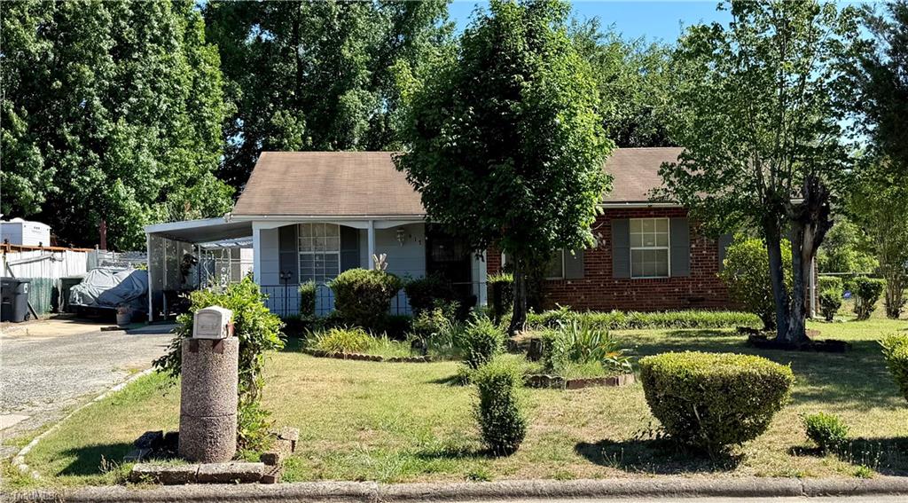 417 Clark Avenue Property Photo 1