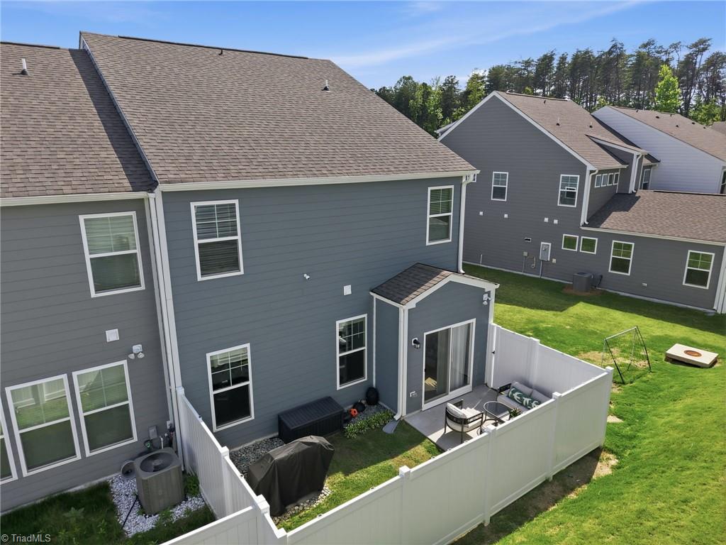 1204 Harbor Crossing Way Property Photo 20