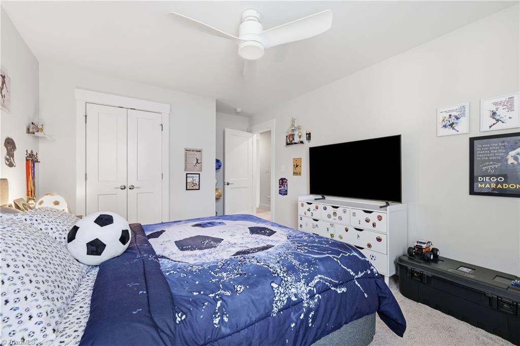 1204 Harbor Crossing Way Property Photo 28