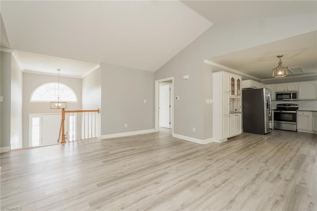 4734 Eagle Path Property Photo 4