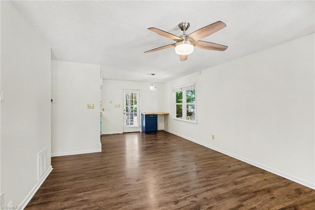 5404 John Washington Road Property Photo 6
