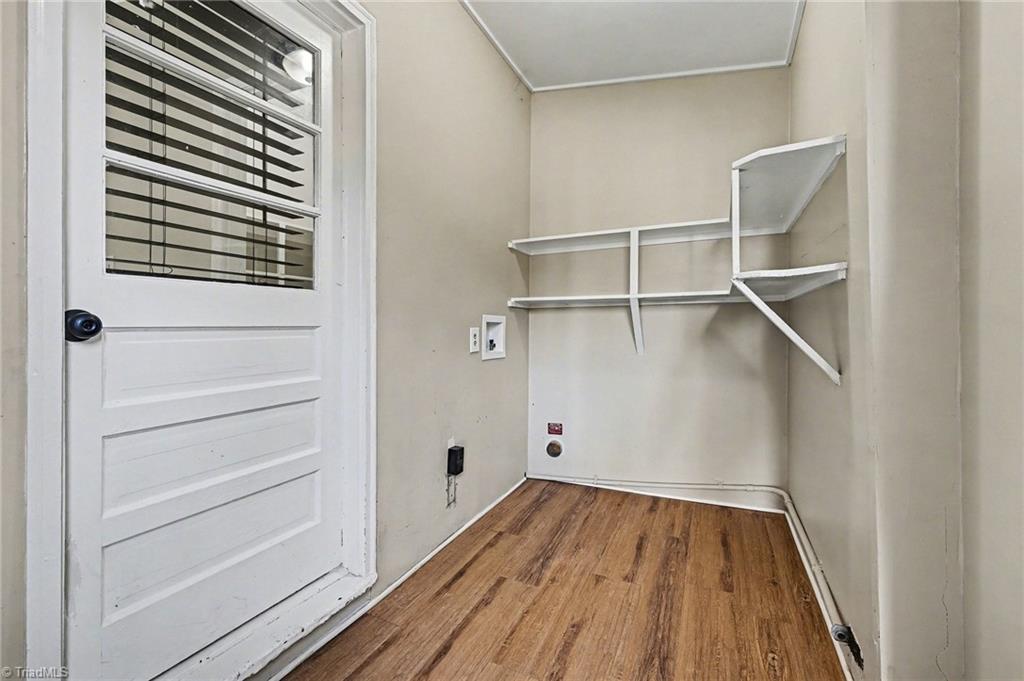 511 Saunders Place # A Property Photo 13