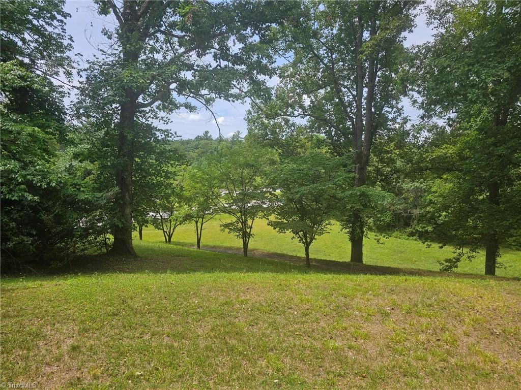 5622 W Us Highway 421 Property Photo 8