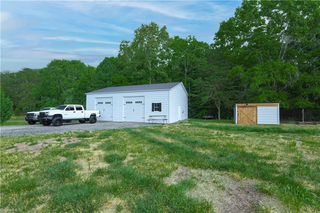 285 Washburn Road Property Photo 2
