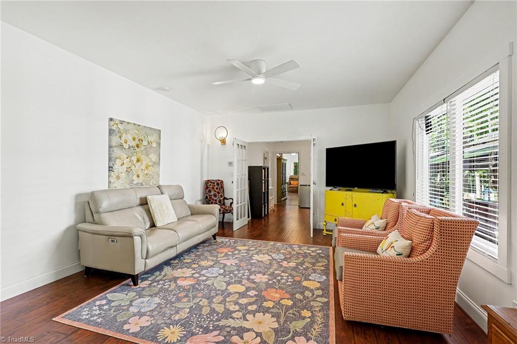 5409 Dobson Road Property Photo 32