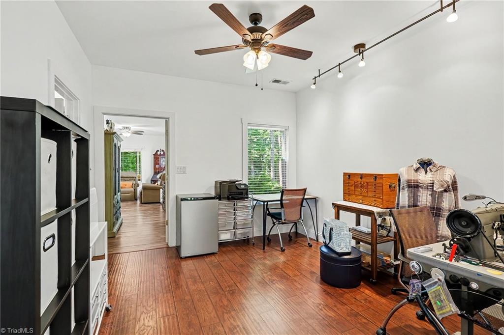 5409 Dobson Road Property Photo 40