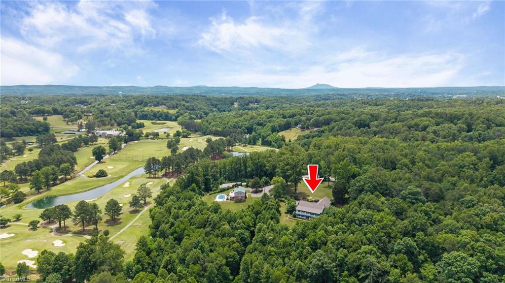 331 Valleyview Drive Property Photo 1