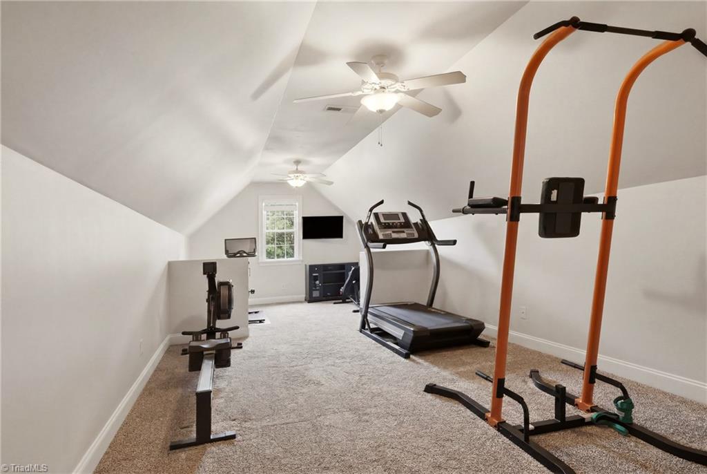 8125 Riesling Drive Property Photo 33