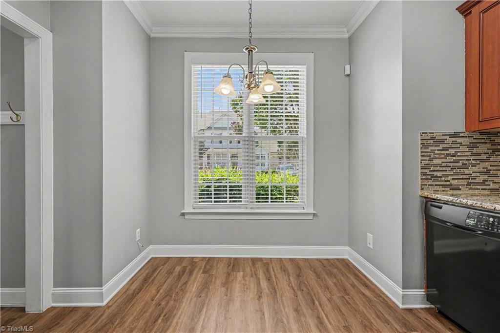 8 Viburnum Lane Property Photo 12