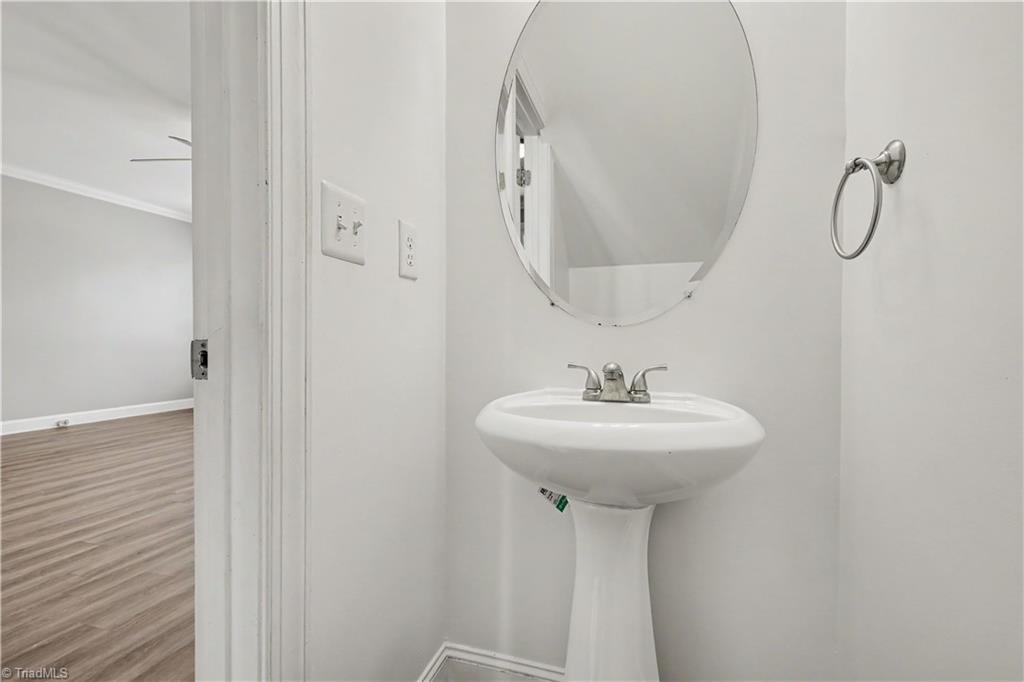 8 Viburnum Lane Property Photo 13