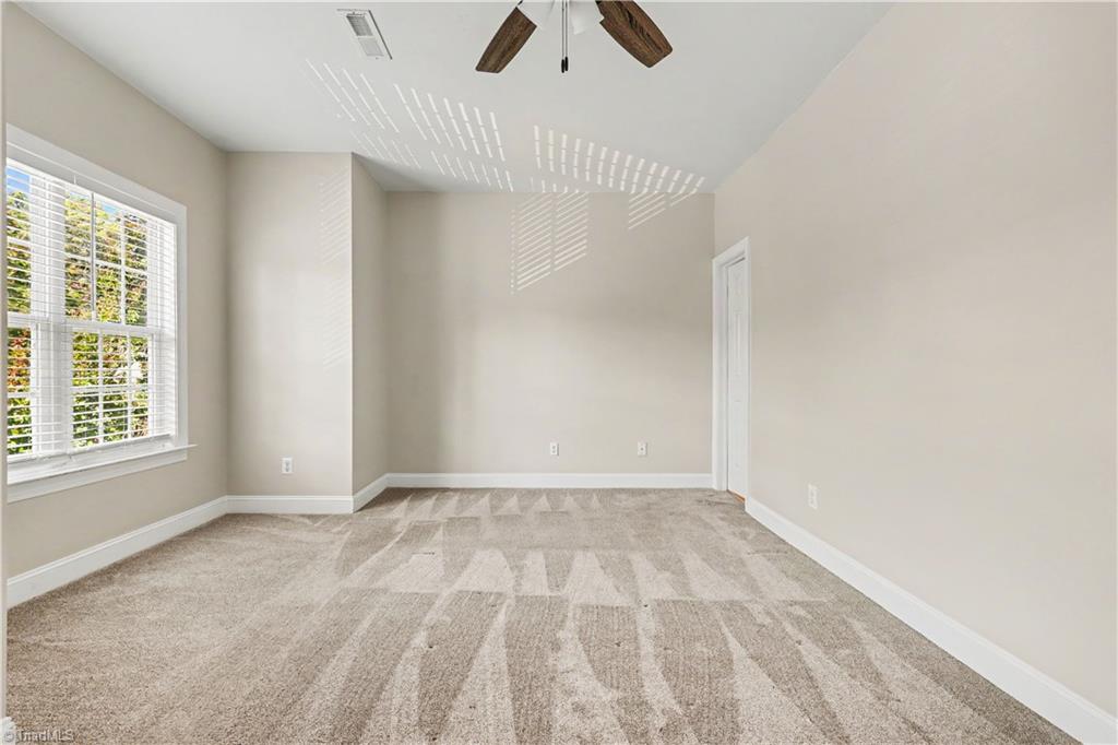 8 Viburnum Lane Property Photo 16