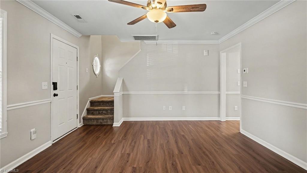 4055 Creekside Court Property Photo 5