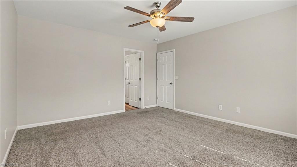 4055 Creekside Court Property Photo 17