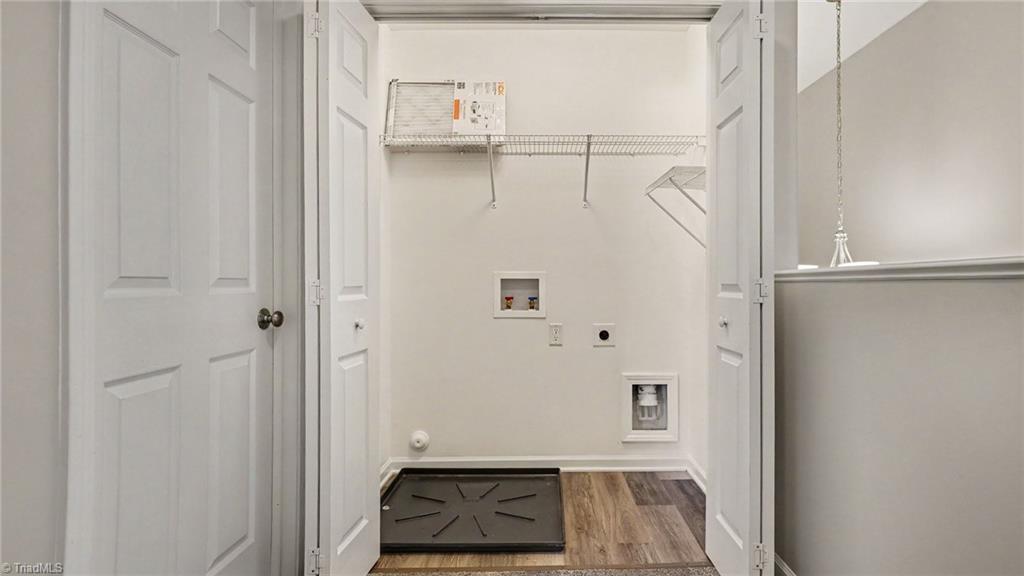4055 Creekside Court Property Photo 22