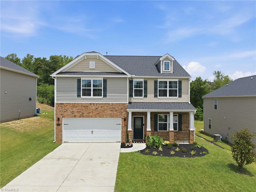 6882 Bellawood Drive Property Photo 1