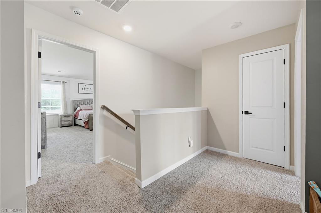 6882 Bellawood Drive Property Photo 19