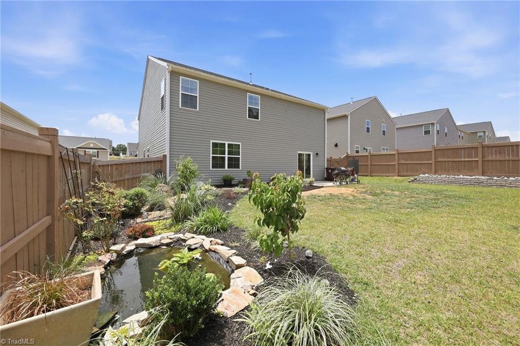 6882 Bellawood Drive Property Photo 33