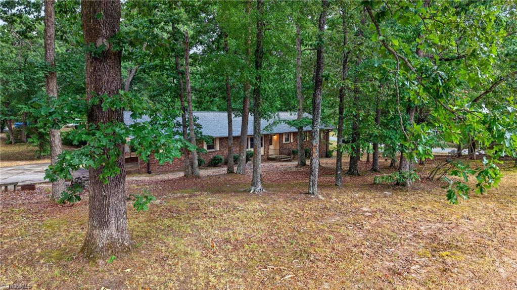 5325 Audrey Road Property Photo 6