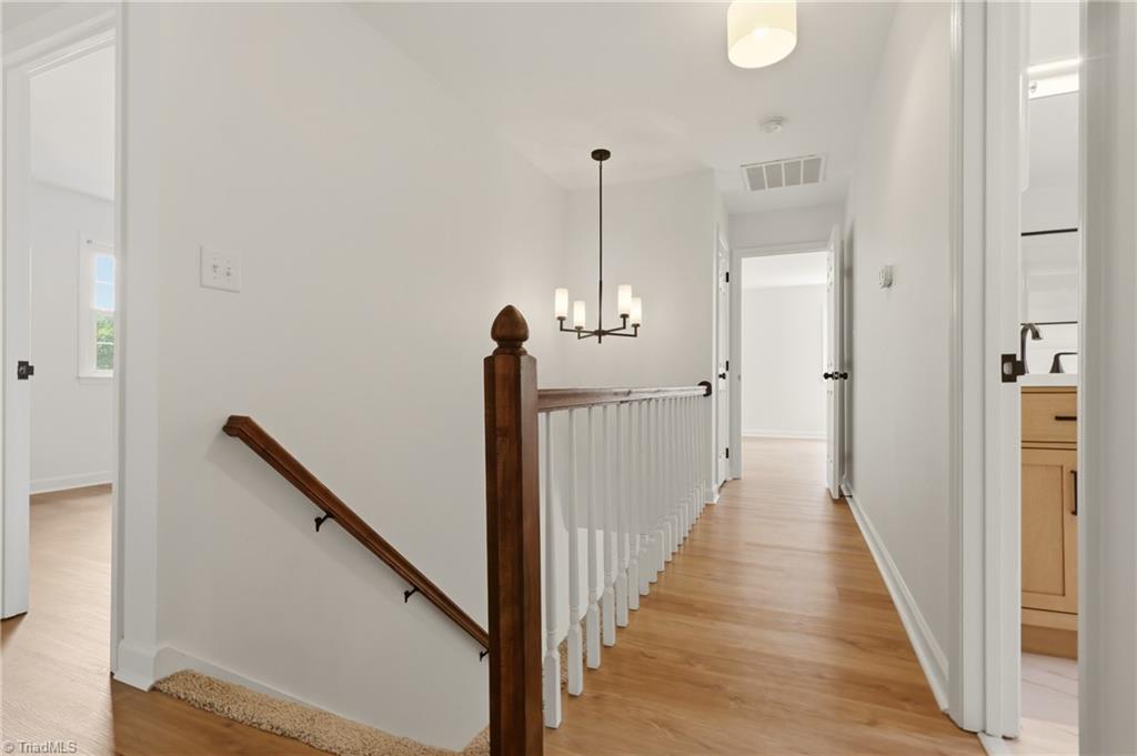 4518 Oak Hollow Drive Property Photo 13