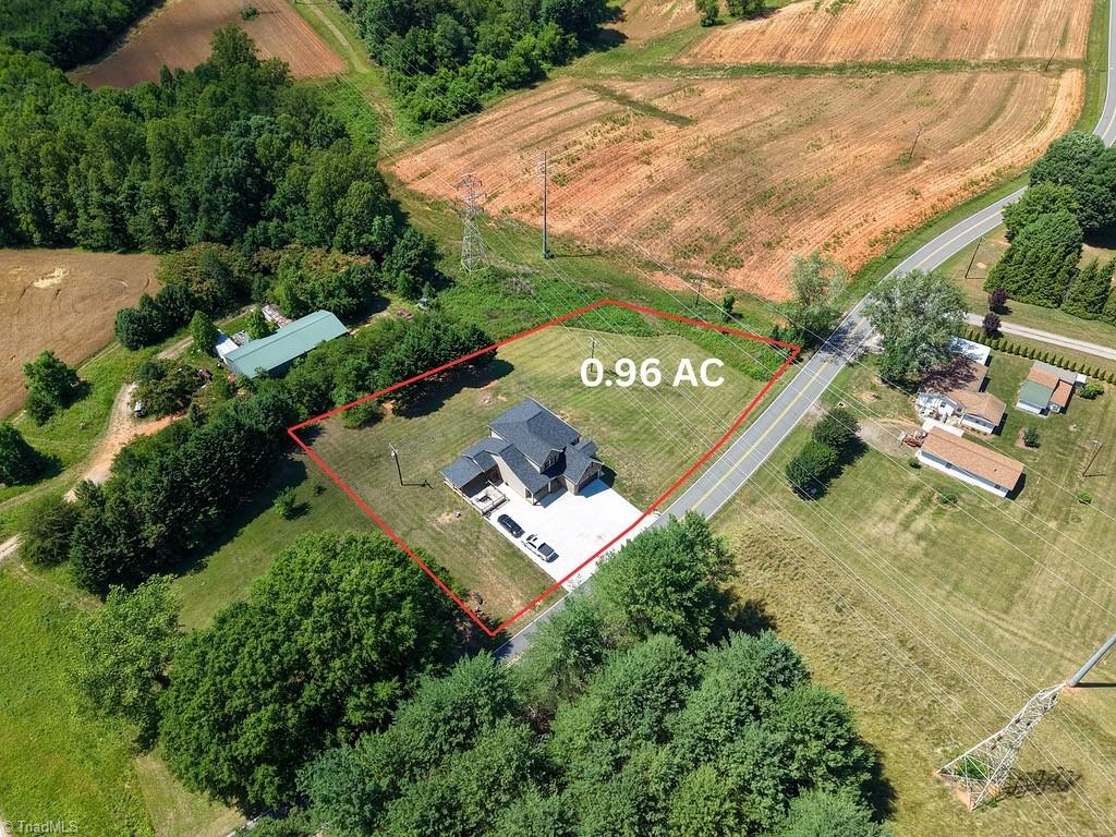 1097 Dodson Mill Road Property Photo 2