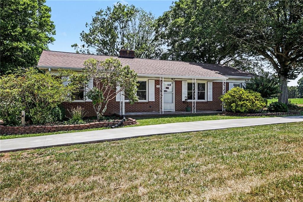 1476 Us Highway 64 E Property Photo 1