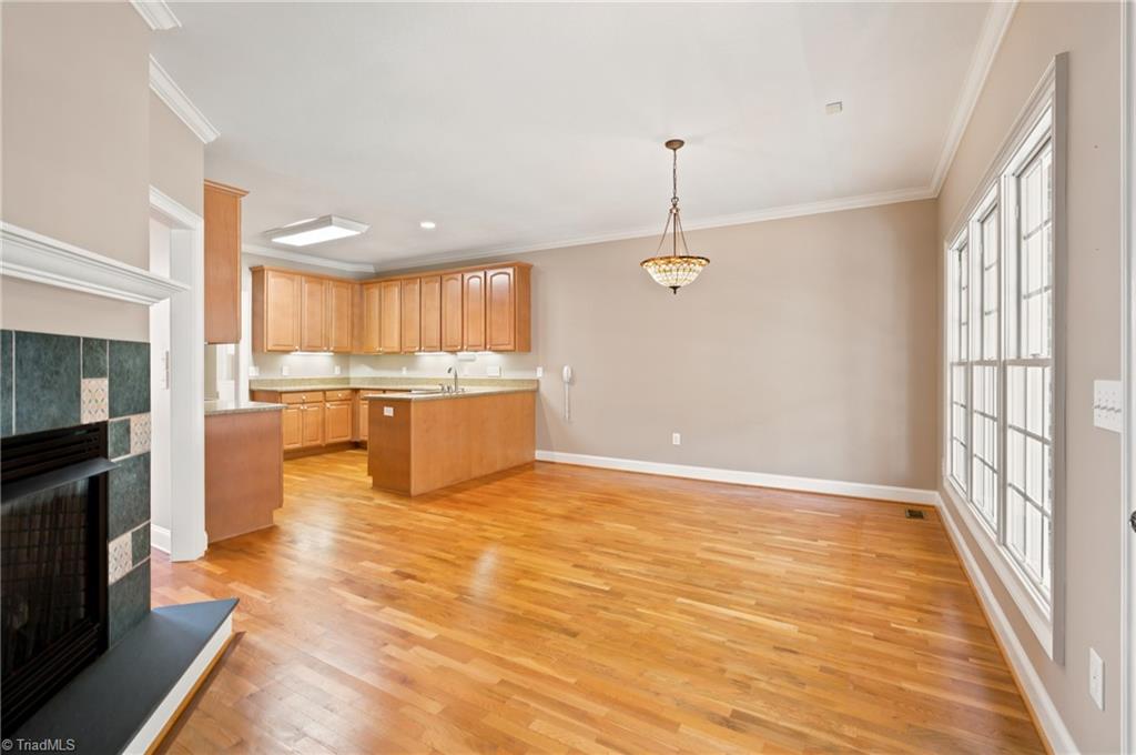 619 Laurel Valley Way Property Photo 12