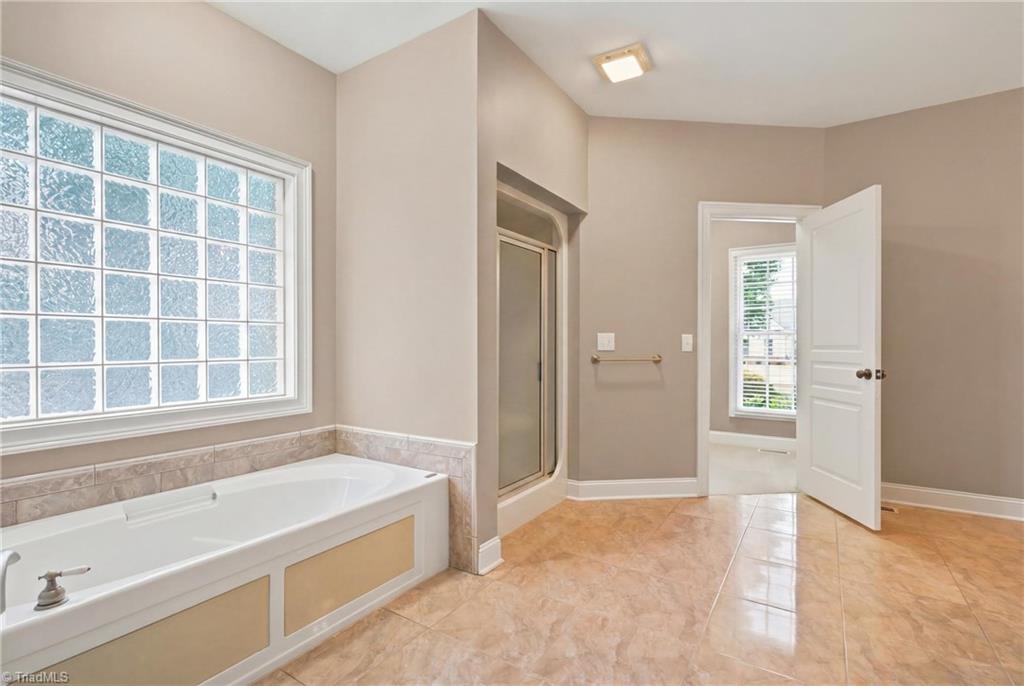 619 Laurel Valley Way Property Photo 19
