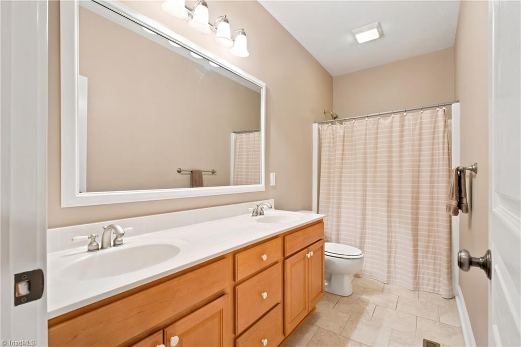 619 Laurel Valley Way Property Photo 28