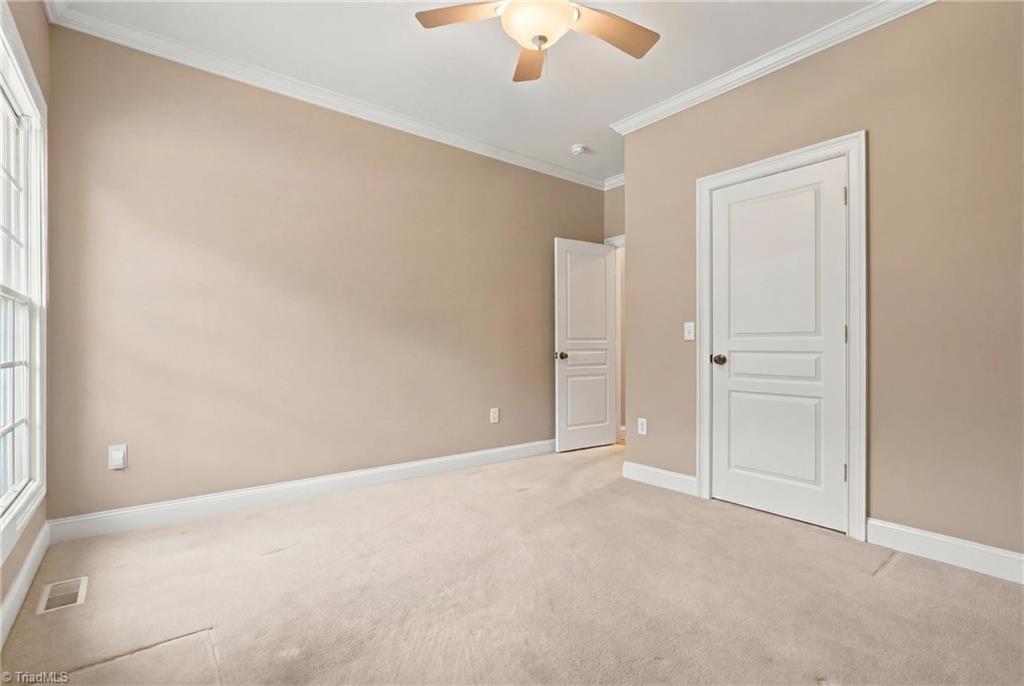 619 Laurel Valley Way Property Photo 31