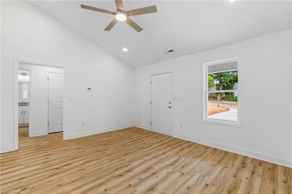1318 Delaware Avenue Property Photo 4