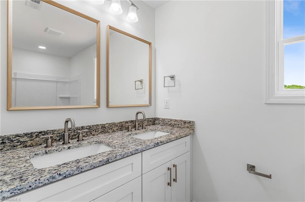 1318 Delaware Avenue Property Photo 17
