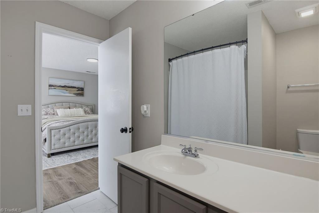 913 Topsail Drive Property Photo 19
