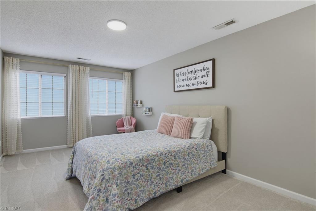 913 Topsail Drive Property Photo 24