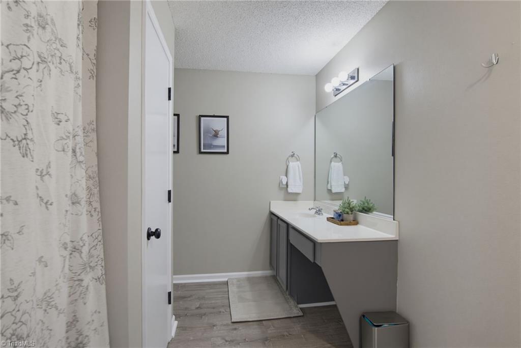913 Topsail Drive Property Photo 26