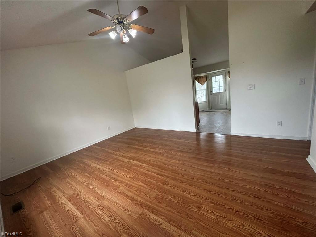 4715 Beckel Road Property Photo 5