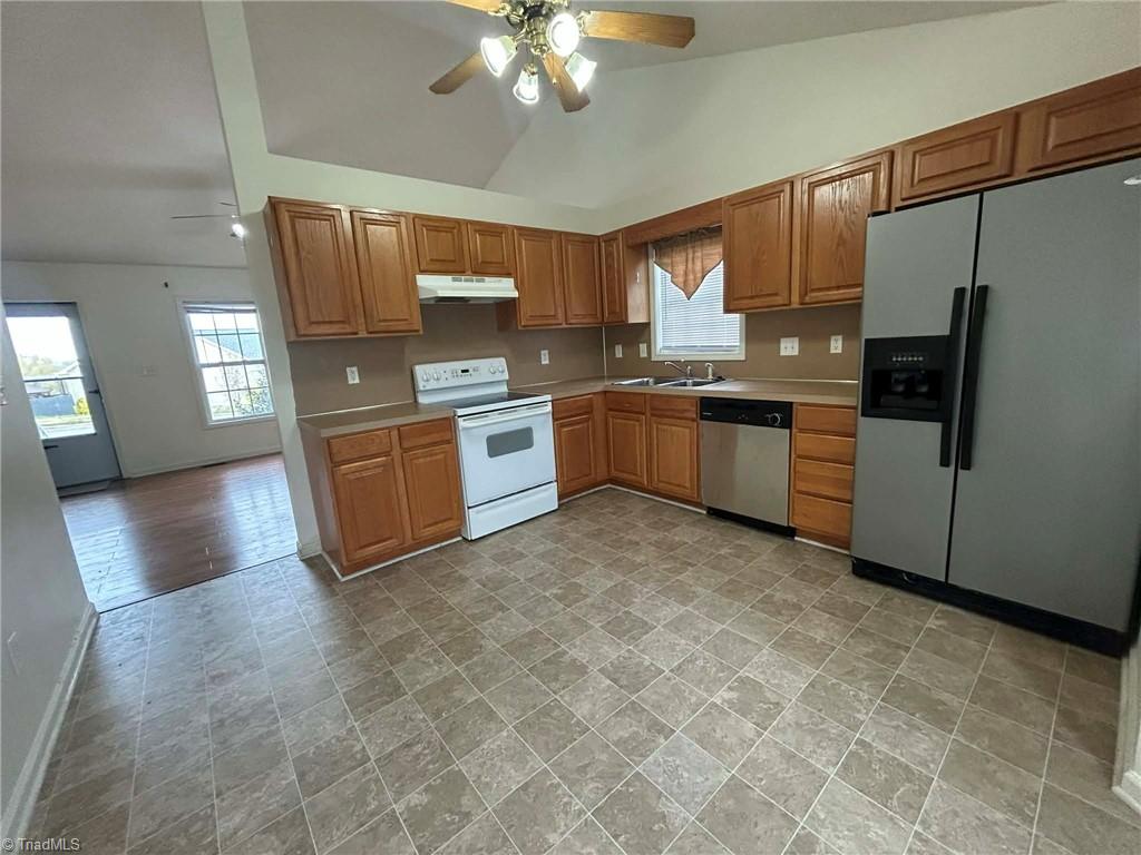 4715 Beckel Road Property Photo 6