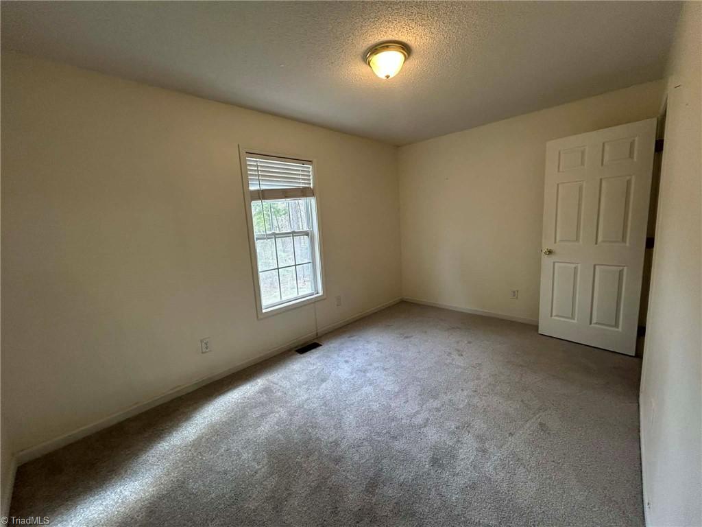 4715 Beckel Road Property Photo 14