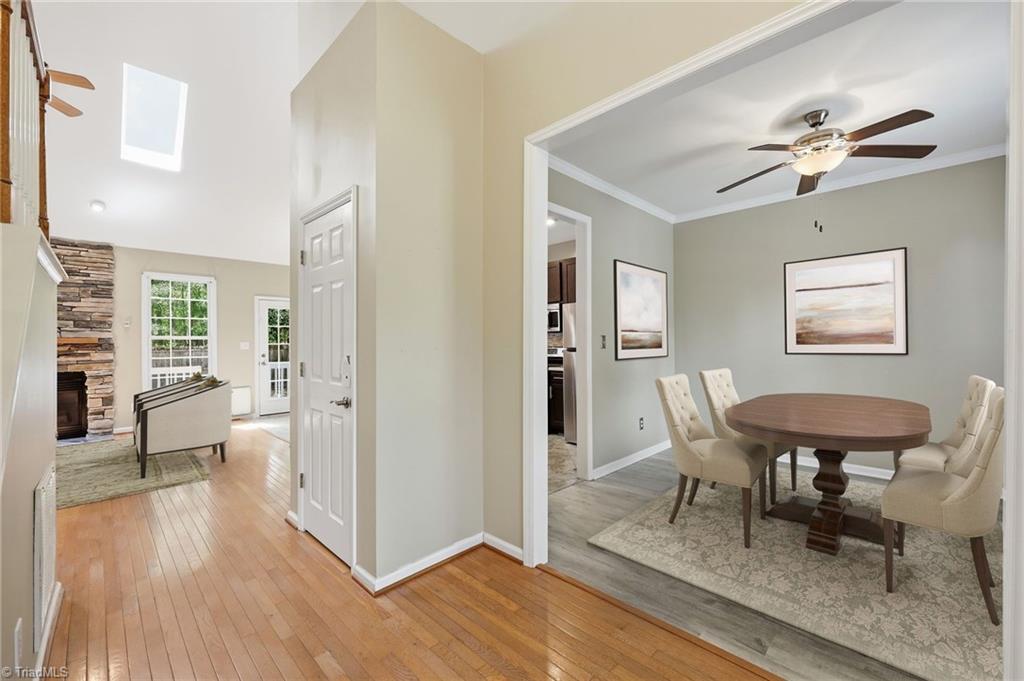 425 Turnberry Drive Property Photo 14