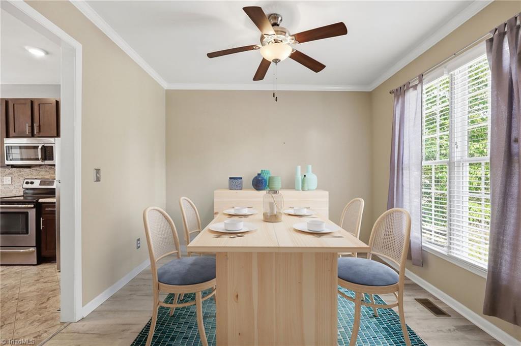 425 Turnberry Drive Property Photo 17