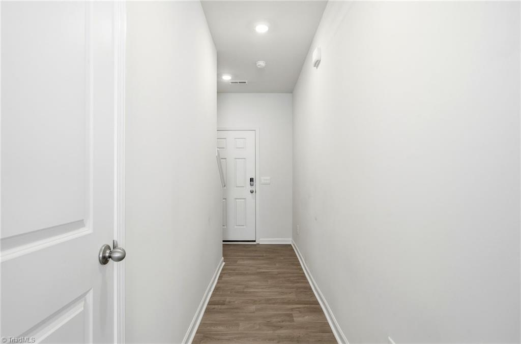 1810 Brim Drive Property Photo 5